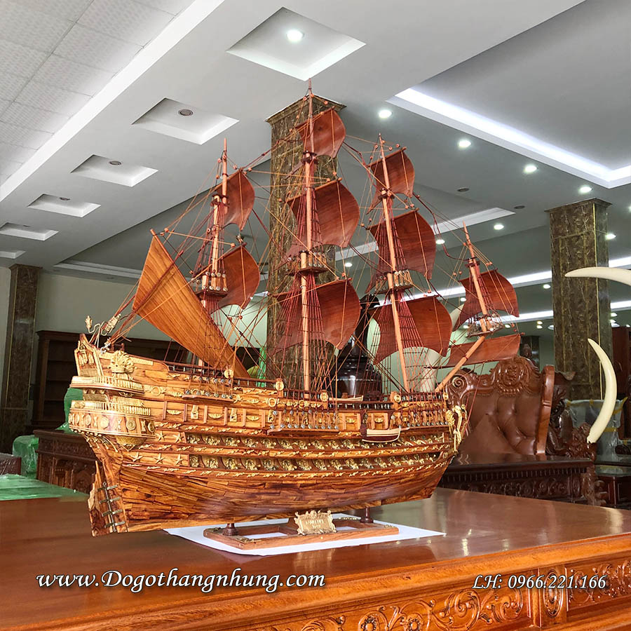 Thuyền buồm trang trí gỗ sưa có kích thước D80xC85XR20