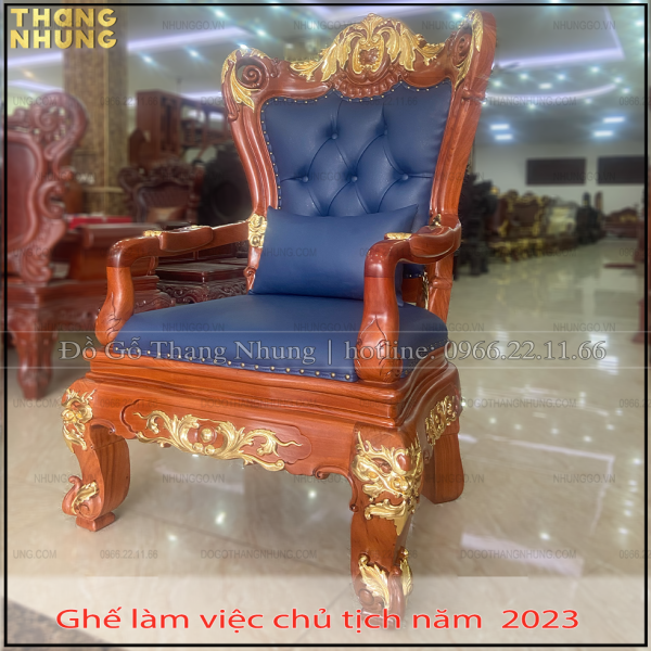 Báo giá ghế lãnh đạo gỗ gõ đỏ bọc da xanh là giá là giá tại xưởng sản xuất trực tiếp tại làng nghề gỗ Đồng Kỵ, Từ Sơn, Bắc Ninh